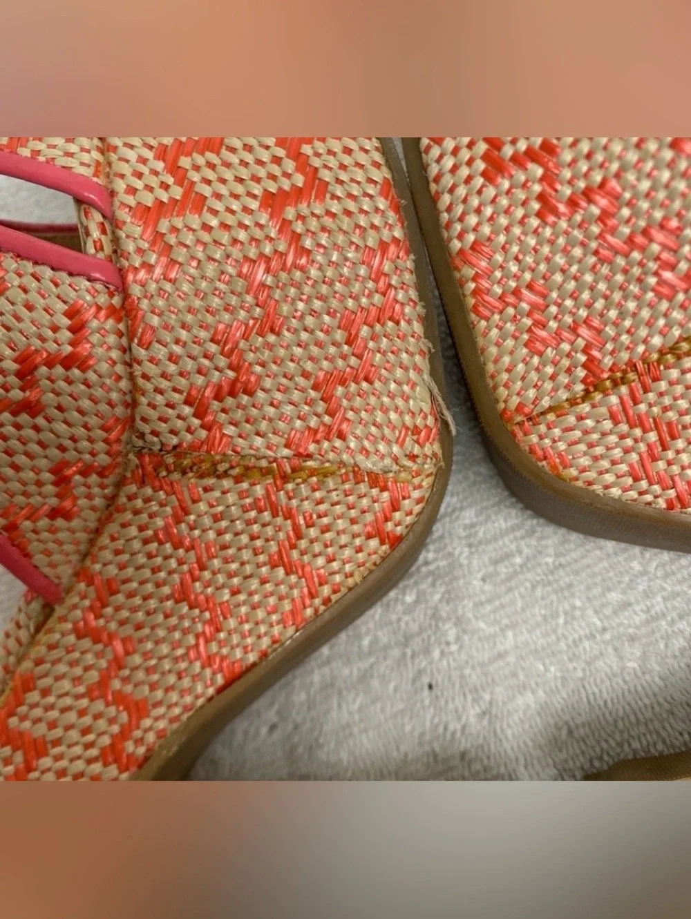 Madden Girl Tan Bright Pink Rattan Strappy Platform Chunky Heel Sandals Size 7.5